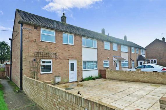3 Bedroom End of Ter...